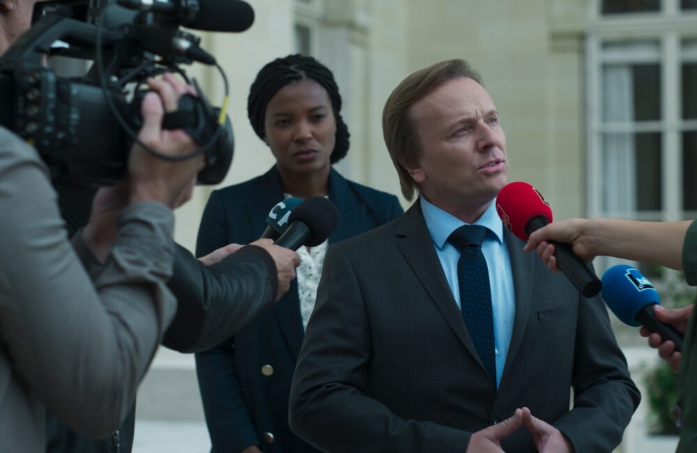 EP3 7 © What's Up Films