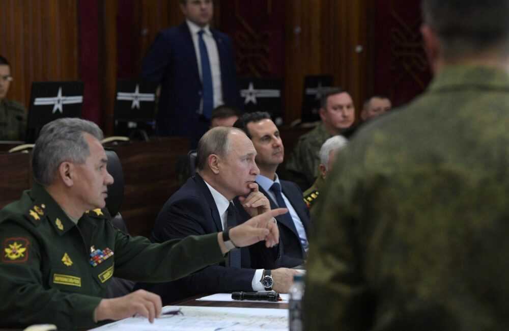 Poutine et al-Assad en visite au poste de commande des forces armees russes en Syrie 07 janvier 2020 © Kremlin