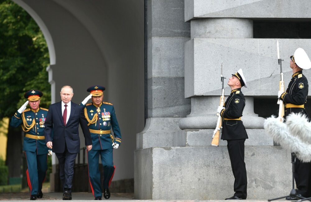 Poutine parade des forces navales St Petersbourg 25 juillzt 2021 © Kremlin